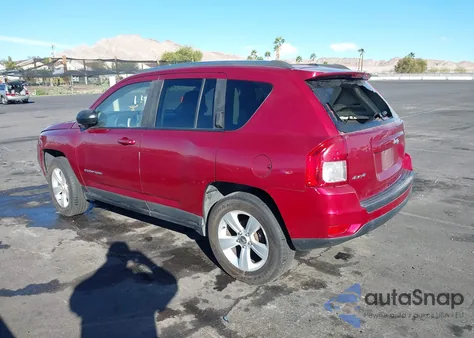 2012 Jeep Compass Latitude из США, поврежденный, VIN 1C4NJDEB0CD650366